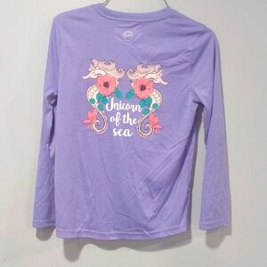 Magellan outdoors fishing gear boyfriend fit medium " unicorns of the sea"